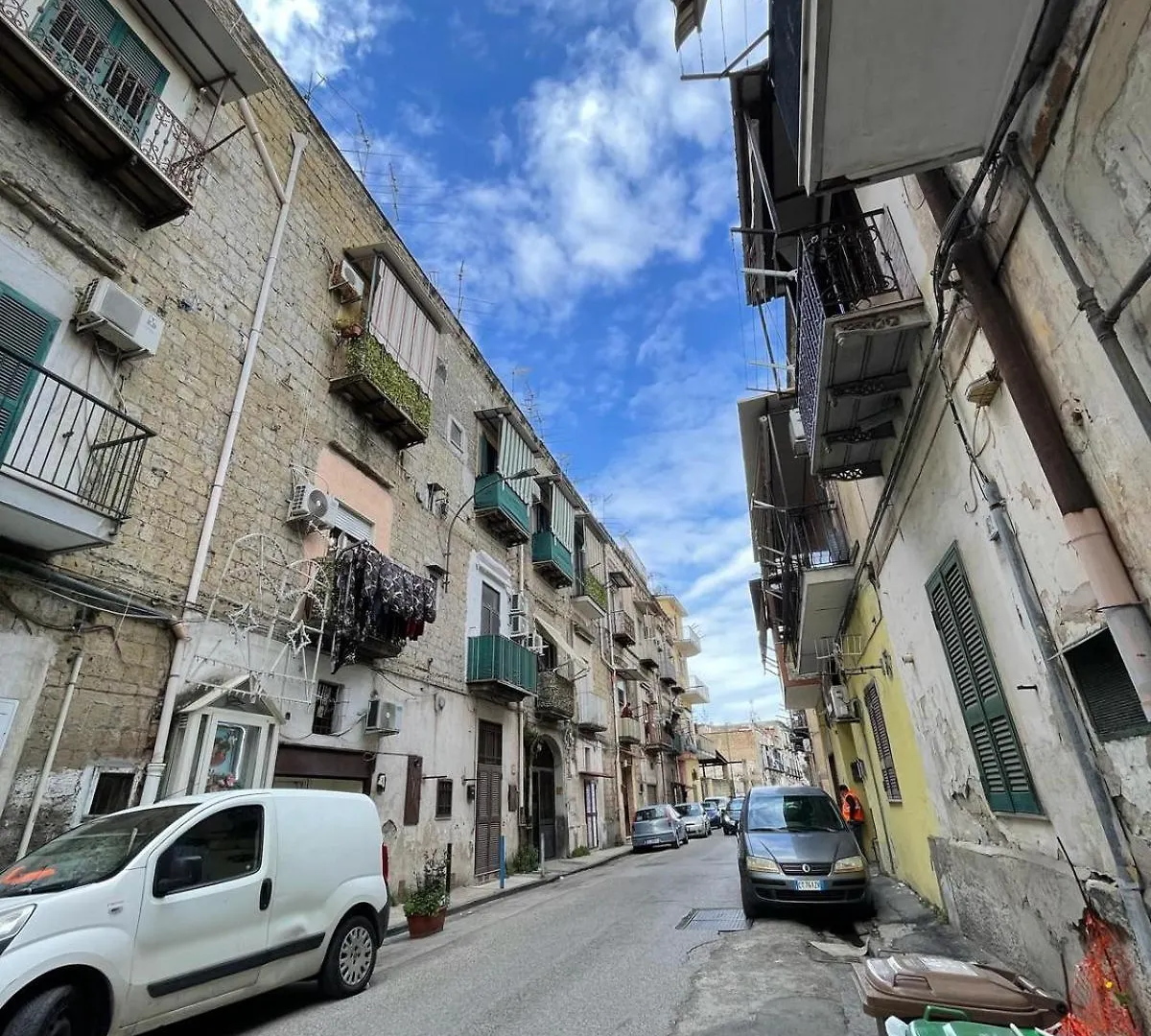 Charm E Chic Apartment Naples 0*,